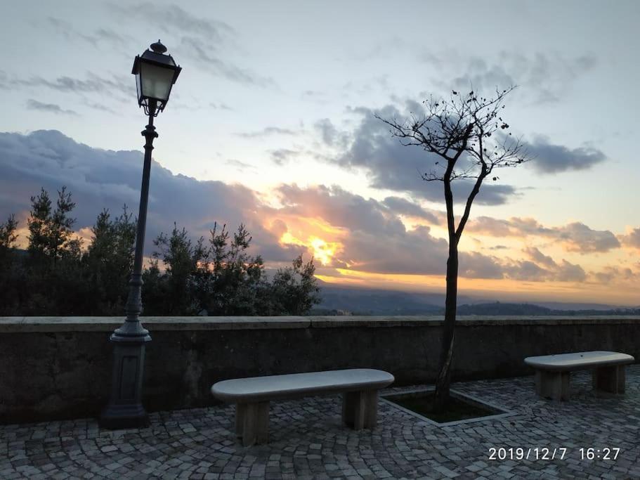 Villa Relax Nell' Antico Borgo Casperia Exterior foto