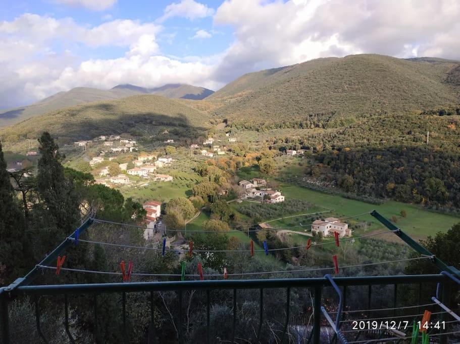 Villa Relax Nell' Antico Borgo Casperia Exterior foto