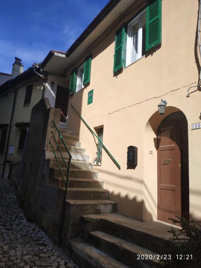 Villa Relax Nell' Antico Borgo Casperia Exterior foto